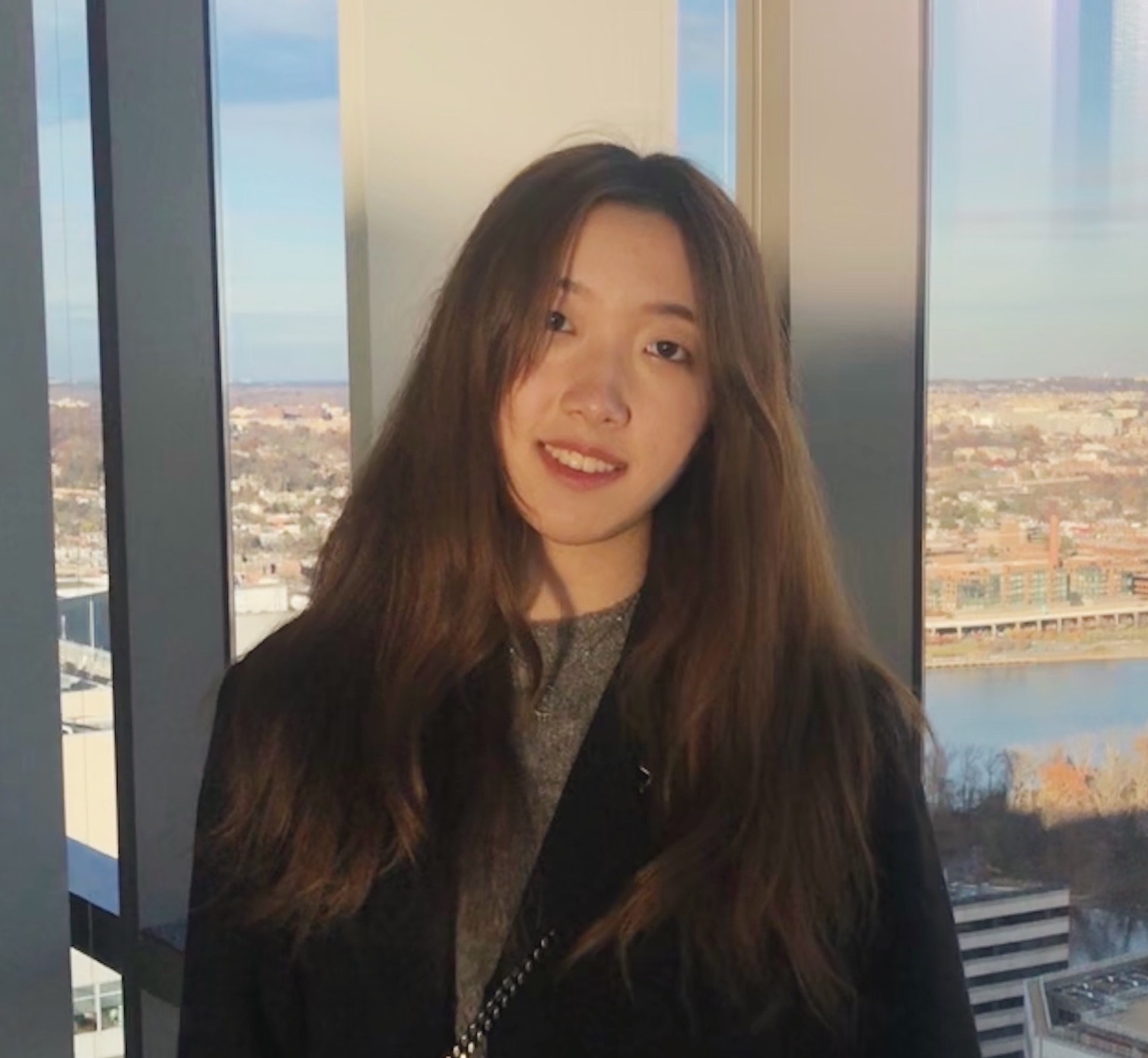 Navigation bar avatar